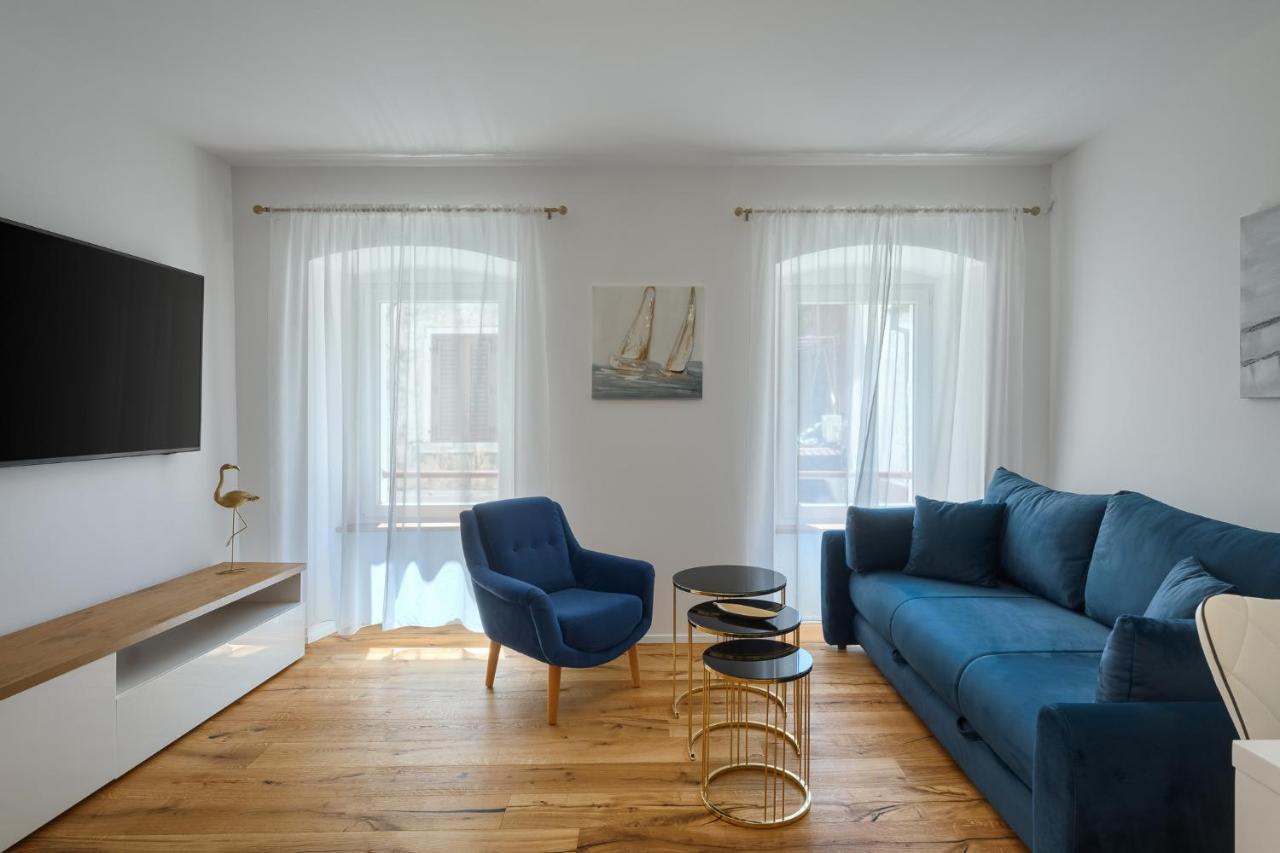 Deluxe Apartment Antonija Porec Exterior photo